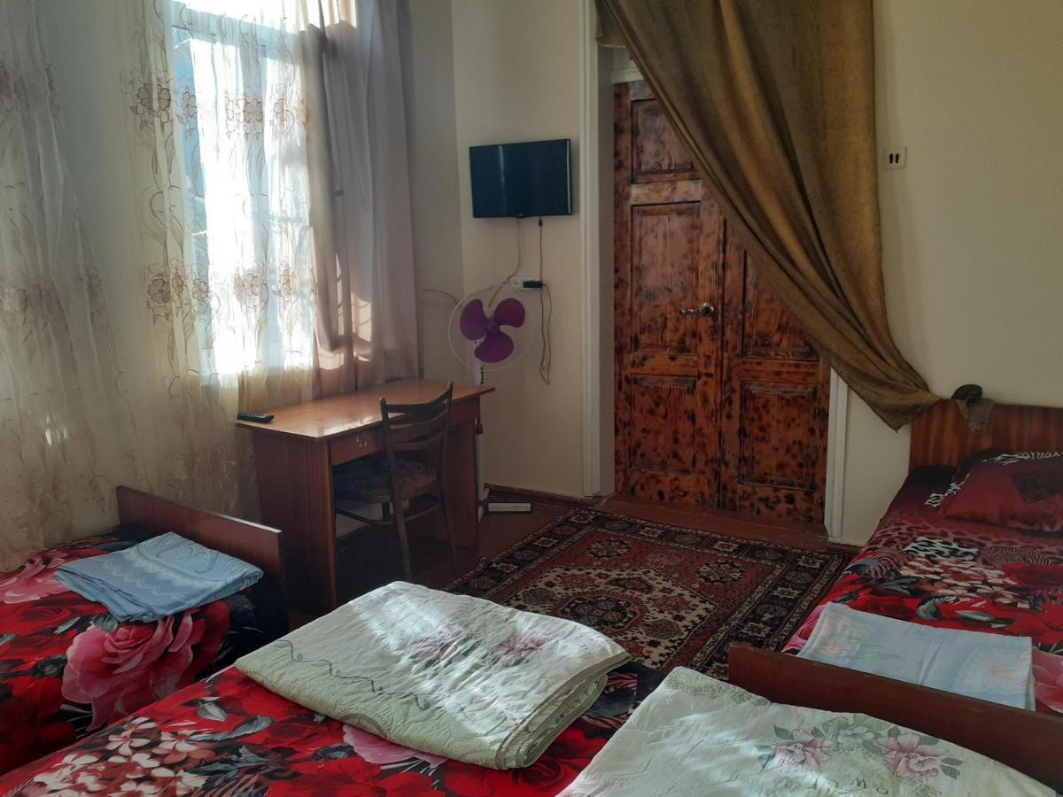 Райский Уголок Gagra Exterior photo